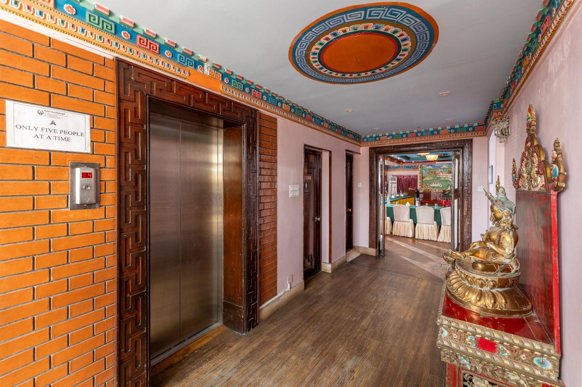 Hotel Marshyangdi Kathmandu Exterior foto