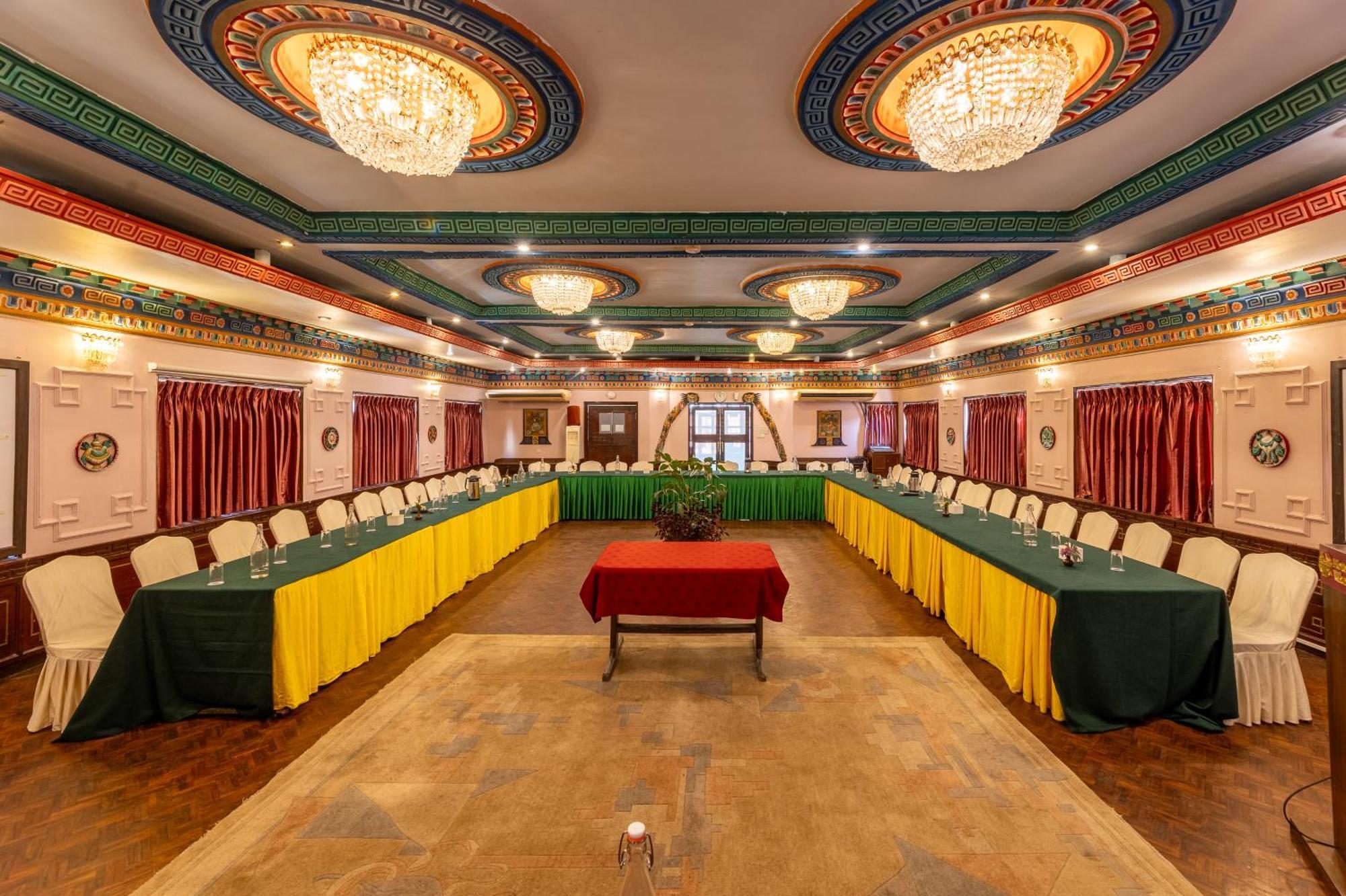 Hotel Marshyangdi Kathmandu Exterior foto