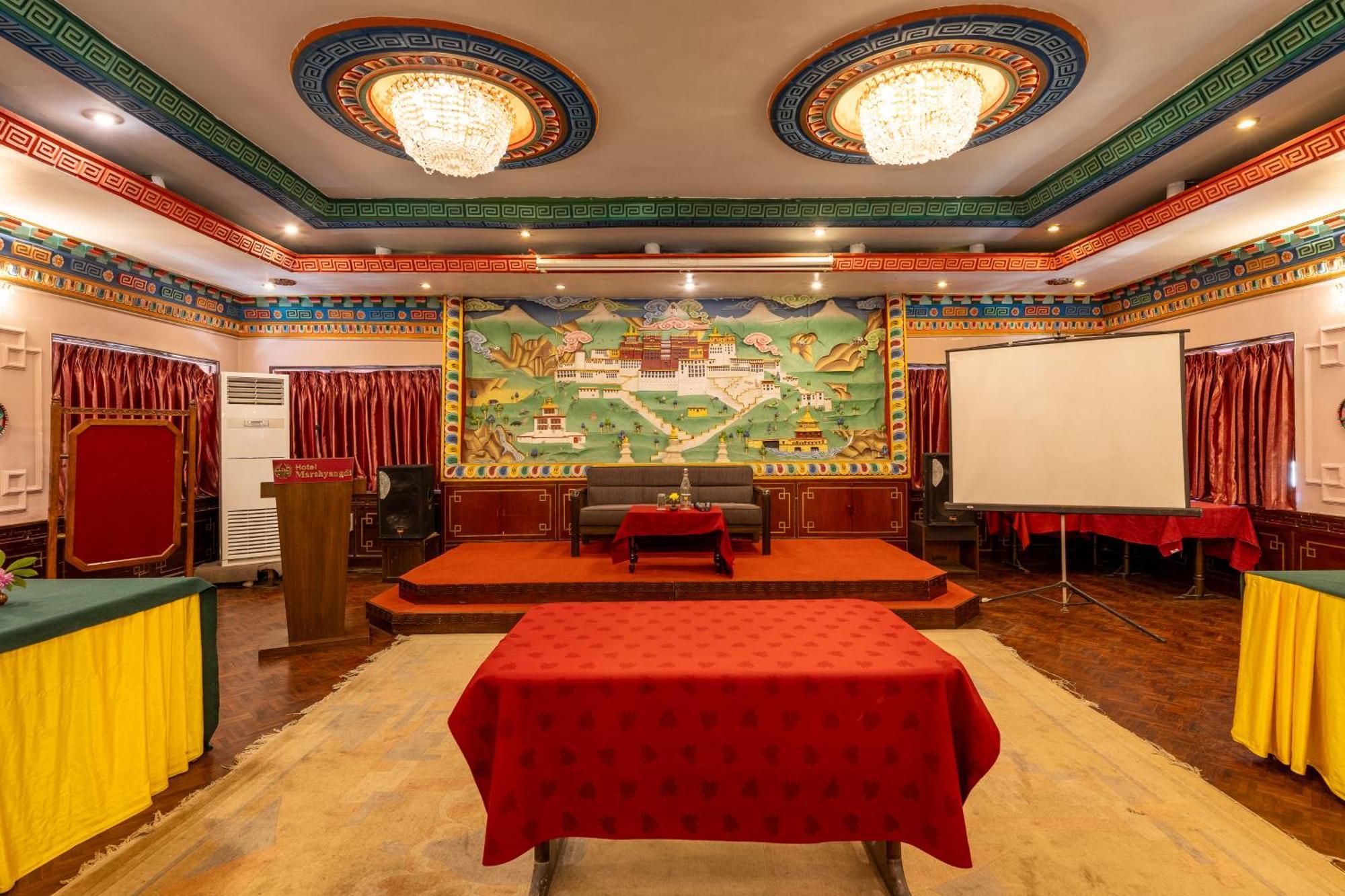 Hotel Marshyangdi Kathmandu Exterior foto